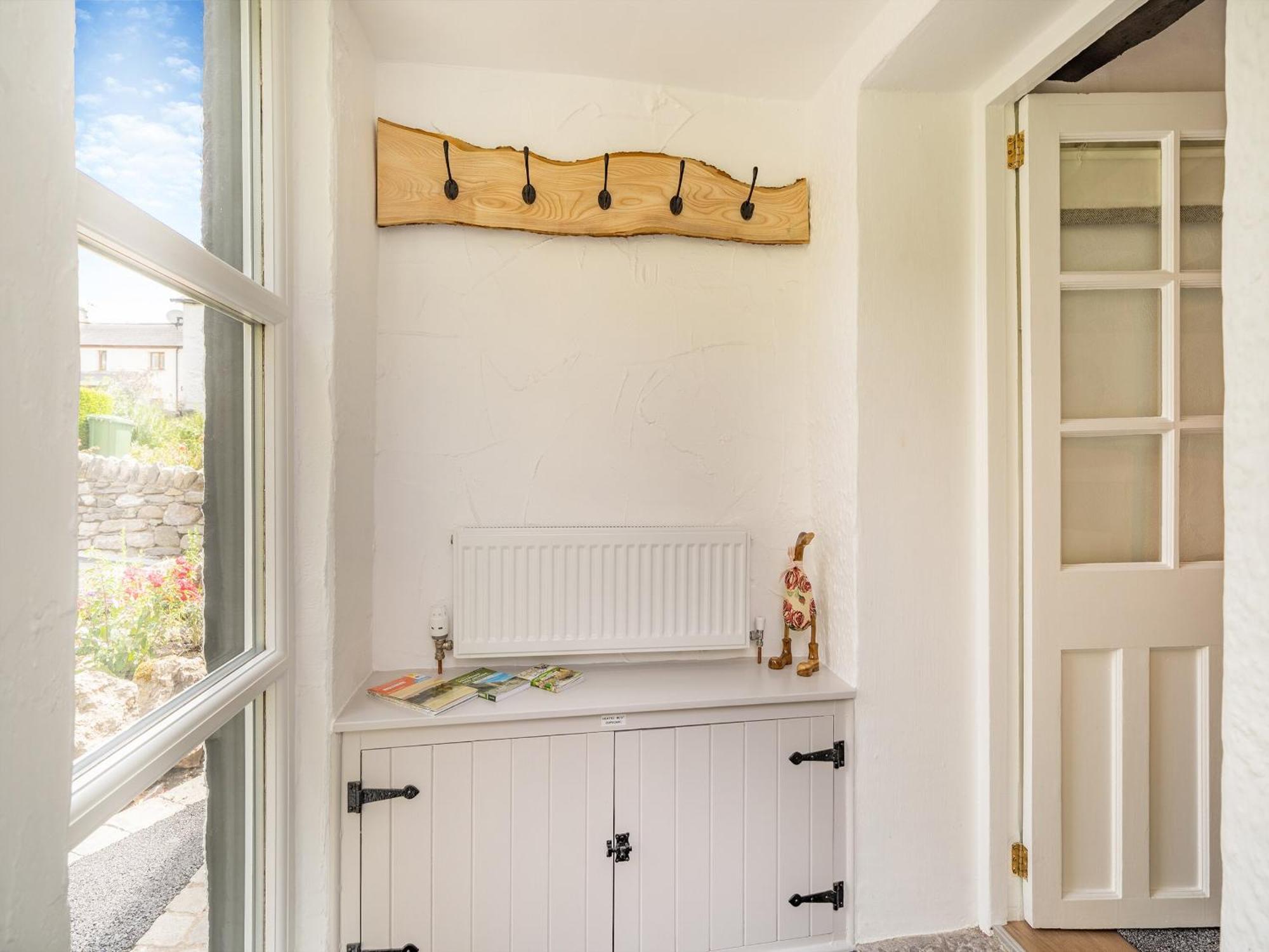 Rose Garden Cottage Heversham エクステリア 写真
